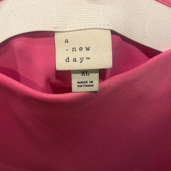 Cute Pink Skirt - Picture 2 of 2